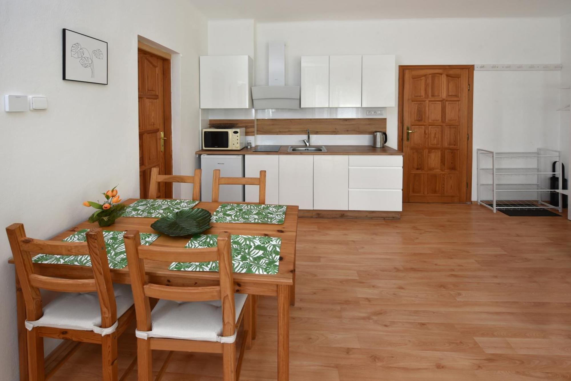 טטרנסקה לומניקה Apartmany Zea מראה חיצוני תמונה